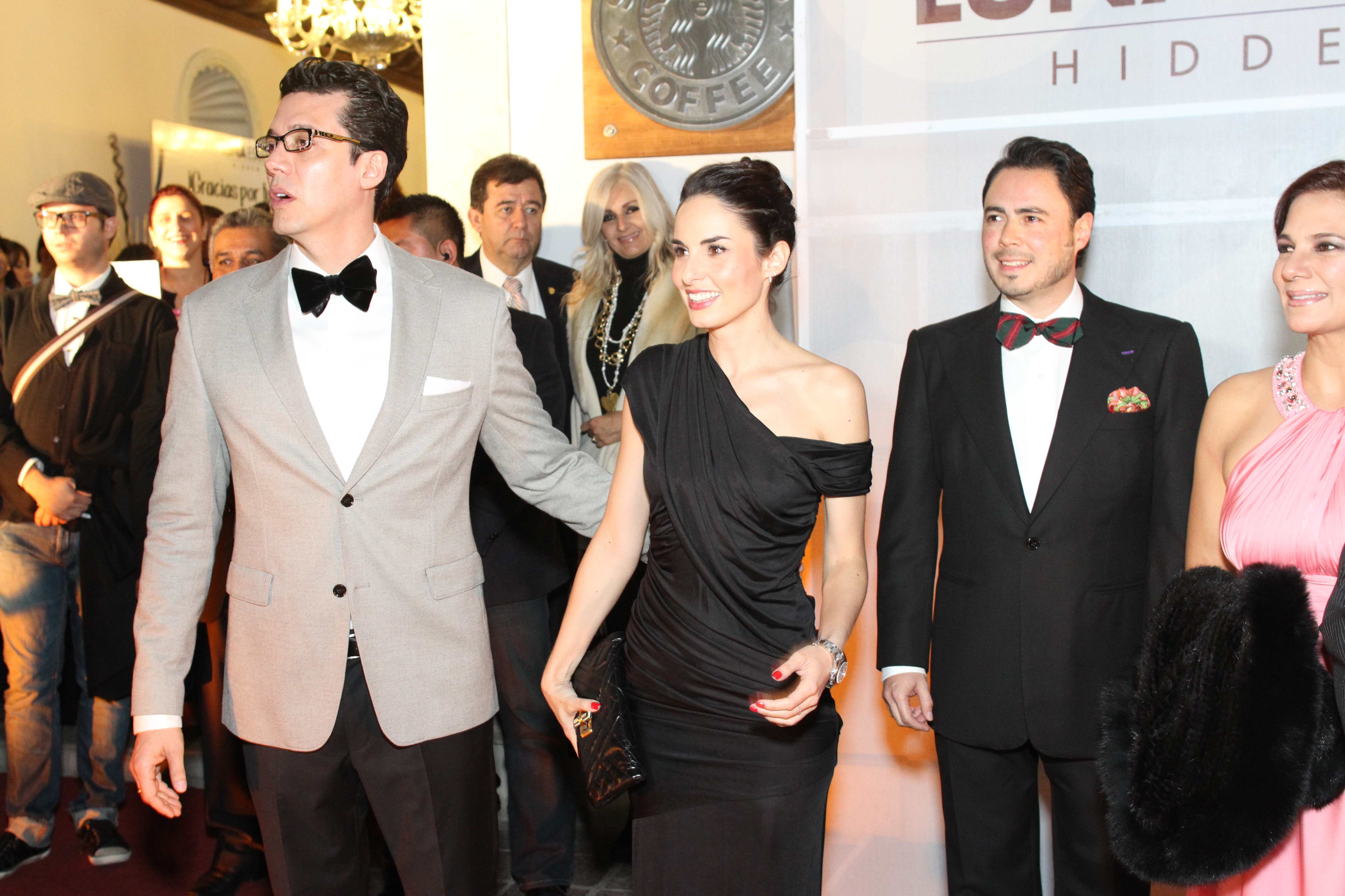 Pepe Bojórquez, Ana Serradilla, Ray Díaz-González Montes de Oca & Maru Carreño at the Hidden Moon premier.