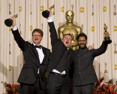 Ian Tapp, Richard Pryke and Resul Pookutty accepting the Oscar® in the category Best motion picture of the year for 