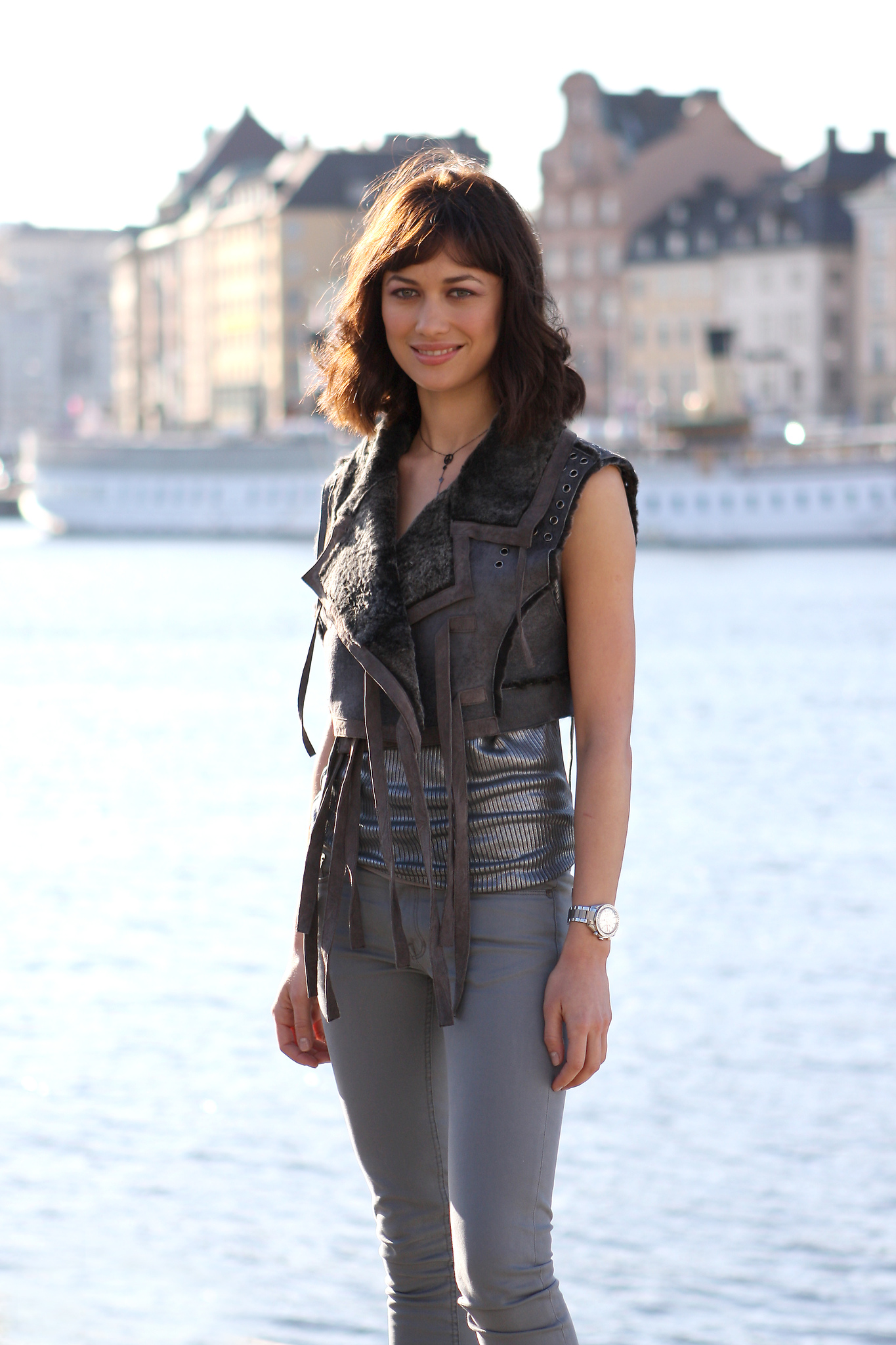 Olga Kurylenko at event of Paguodos kvantas (2008)