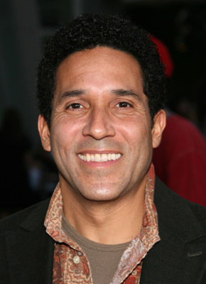 Oscar Nuñez at event of The Promotion (2008)