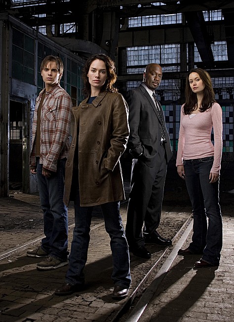 Still of Thomas Dekker, Lena Headey, Richard T. Jones and Summer Glau in Terminator: The Sarah Connor Chronicles (2008)