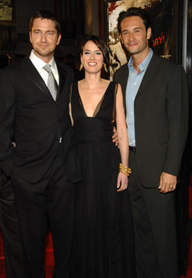 Gerard Butler, Lena Headey and Rodrigo Santoro at event of 300 (2006)