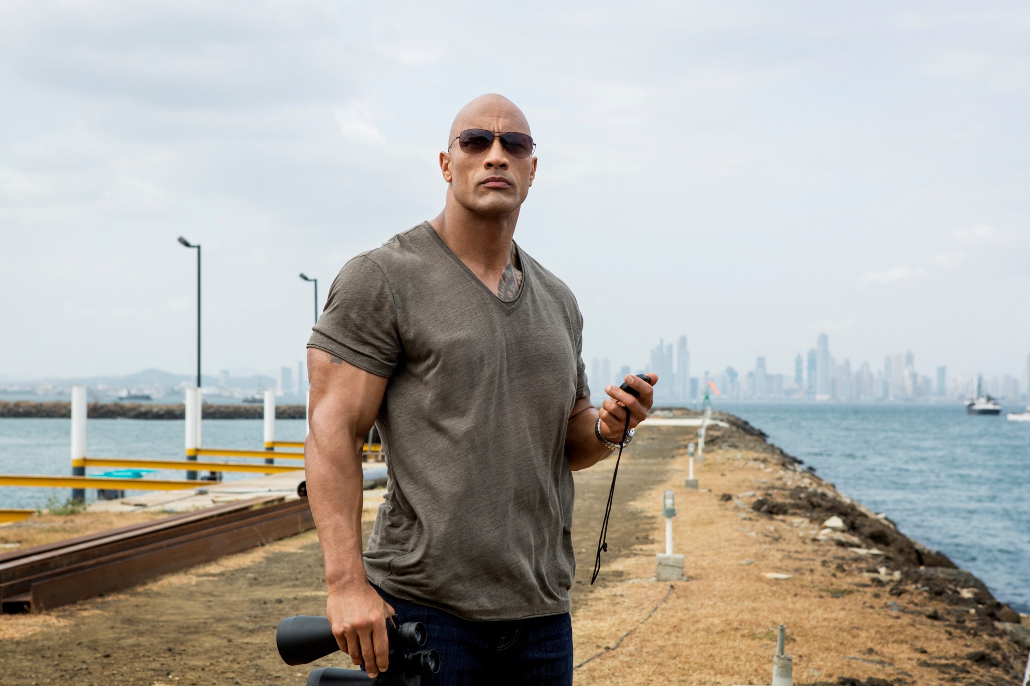 Still of Dwayne Johnson in The Hero (2013)