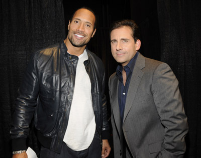 Steve Carell and Dwayne Johnson at event of 2008 MTV Movie Awards (2008)