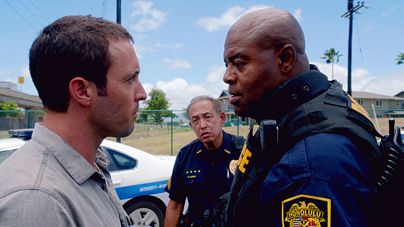 Still of Chi McBride, Dennis Chun and Alex O'Loughlin in Hawaii Five-0 (2010)