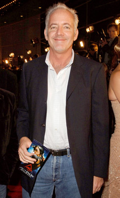 Gregory Goodman at event of Æon Flux (2005)