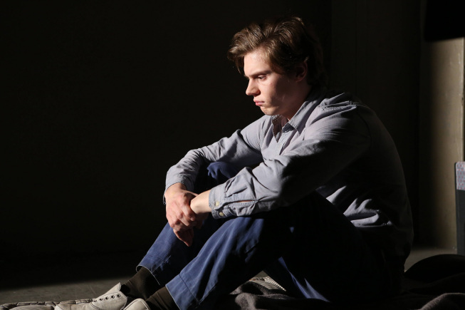 Still of Evan Peters in Amerikietiska siaubo istorija (2011)