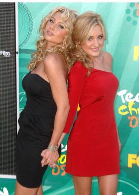 AJ Michalka and Aly Michalka