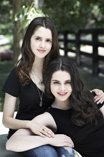 Vanessa Marano and Laura Marano