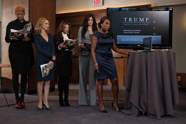 Still of Marlee Matlin, La Toya and Hope Dworaczyk Smith in The Apprentice (2004)