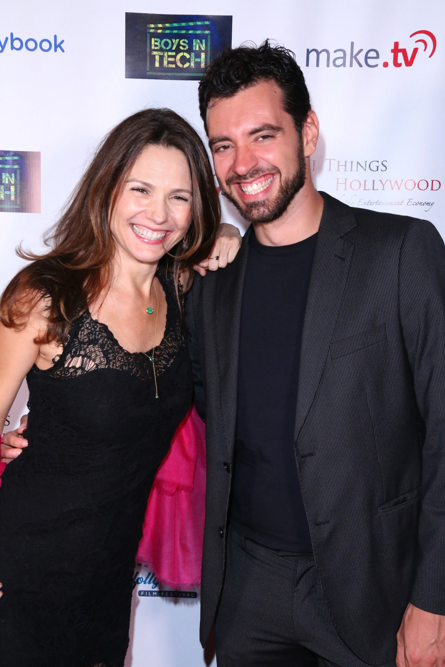 Ele Keats and Francesco Roder at event of Snowflake (2014)