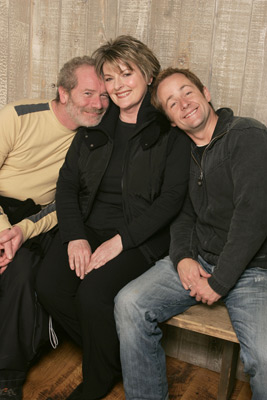 Brenda Blethyn, Billy Boyd and Peter Mullan at event of On a Clear Day (2005)