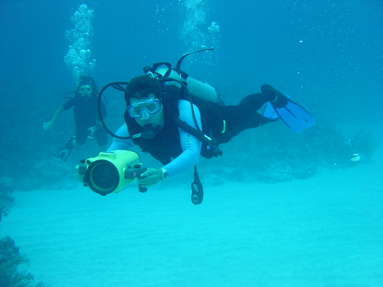 Kenneth-DP- Filming Underwater PADI Certified Scuba Rescue Diver