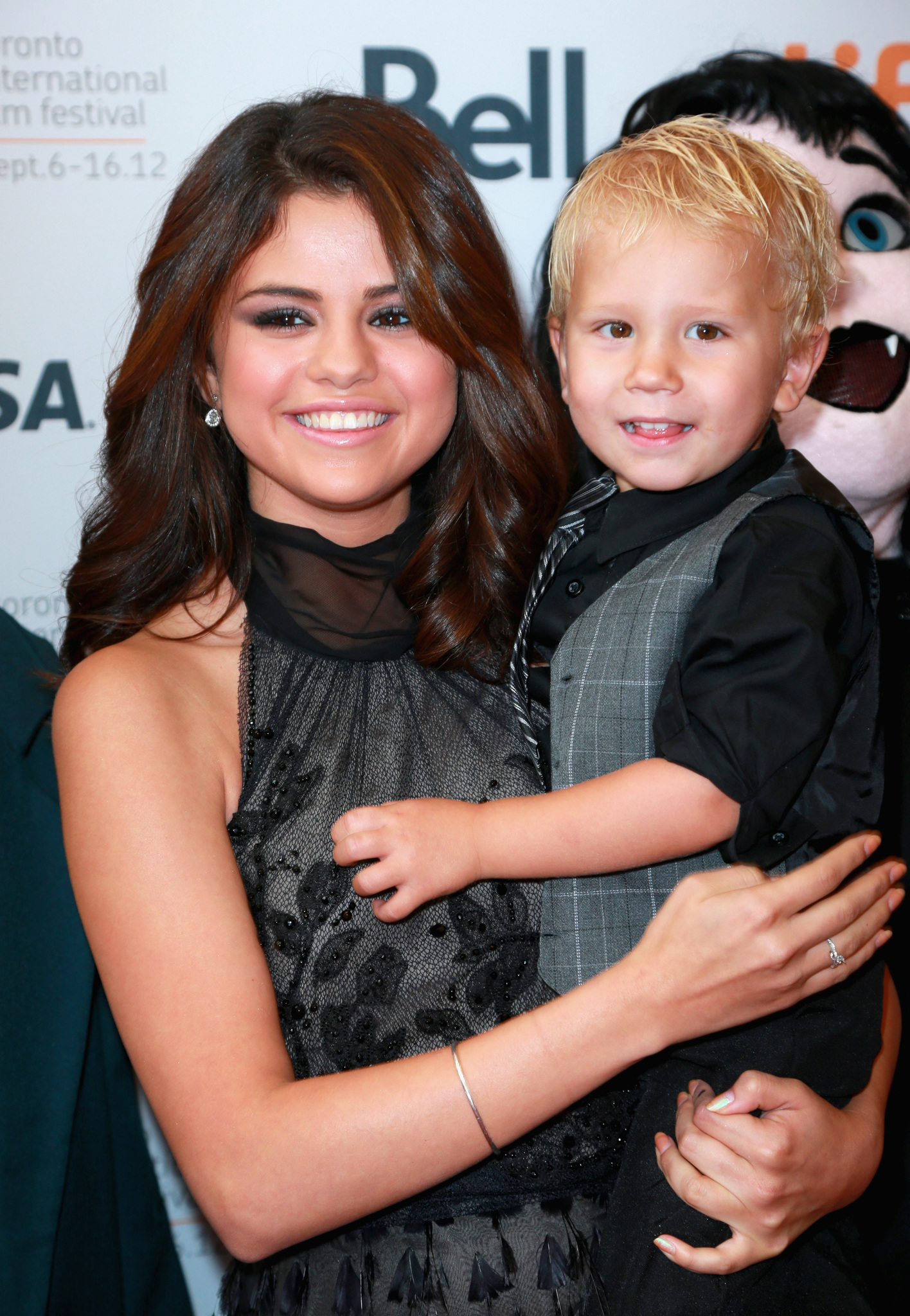 Selena Gomez at event of Monstru viesbutis (2012)