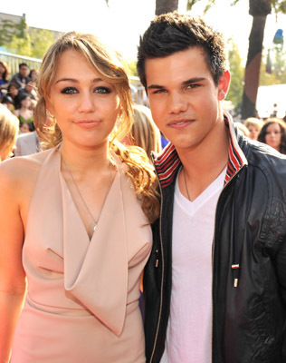 Taylor Lautner and Miley Cyrus