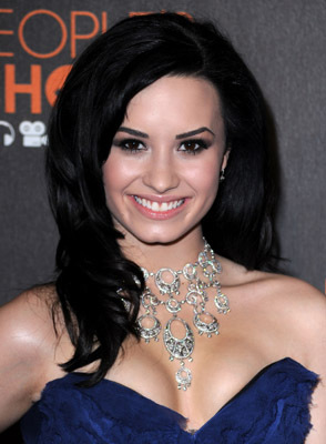 Demi Lovato at event of The 36th Annual People's Choice Awards (2010)