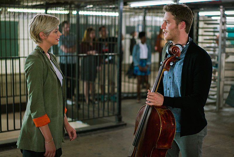 Still of Jake McDorman and Analeigh Tipton in Limitless (2015)