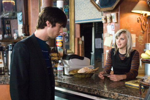 Still of Anna Faris and Jon Heder in Mama's Boy (2007)