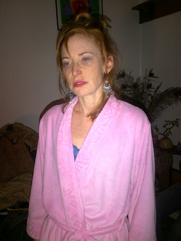 On set of PINKY (playing an oxycontin addicted mom) directed by Dylan Paffe