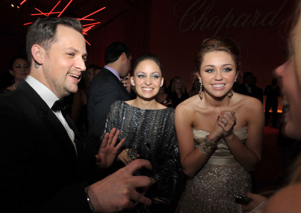 Joel Madden, Miley Cyrus and Nicole Richie at event of The 82nd Annual Academy Awards (2010)