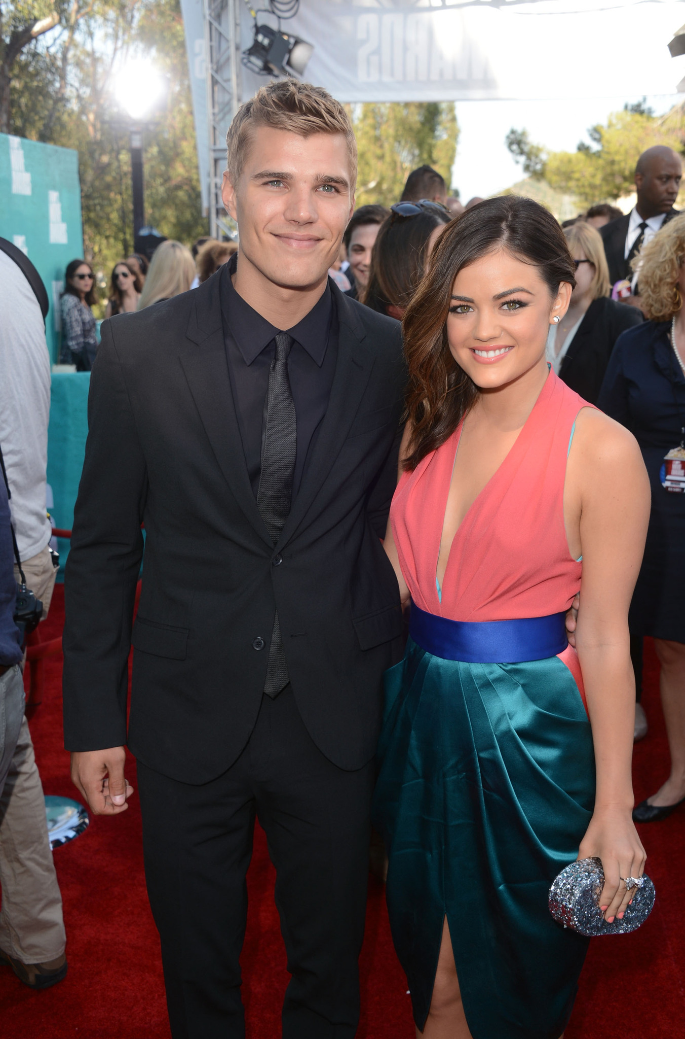 Lucy Hale and Chris Zylka at event of 2012 MTV Movie Awards (2012)