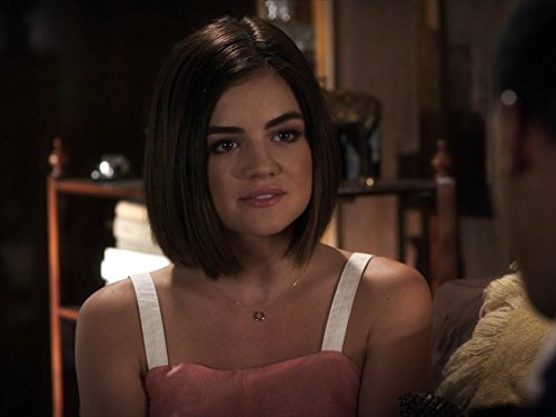 Still of Lucy Hale in Jaunosios melages: She's No Angel (2015)