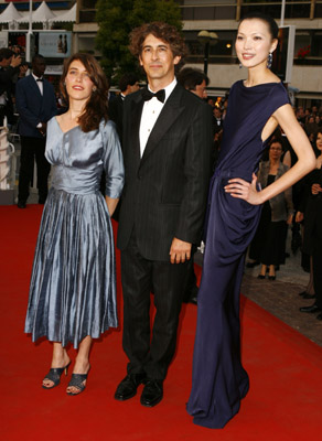 Alexander Payne, Li Xin and Leslie Feist at event of Paris, je t'aime (2006)