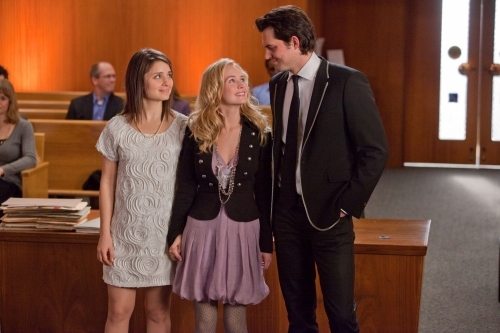 Still of Shiri Appleby, Kristoffer Polaha and Britt Robertson in Life Unexpected: Love Unexpected (2010)