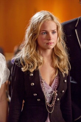 Still of Britt Robertson in Life Unexpected: Love Unexpected (2010)