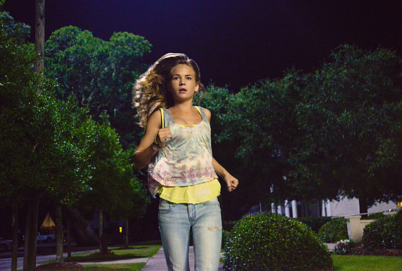 Still of Britt Robertson in Under the Dome (2013)