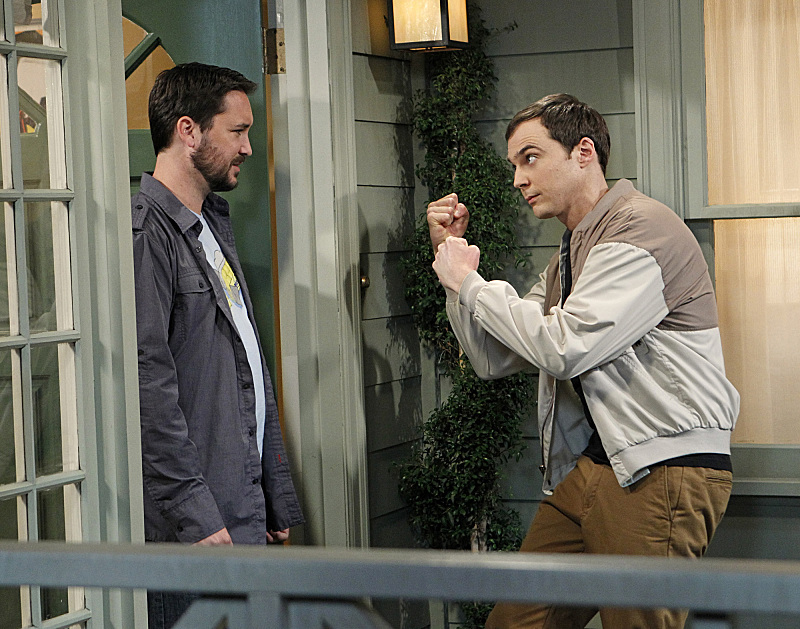 Still of Wil Wheaton and Jim Parsons in Didziojo sprogimo teorija (2007)