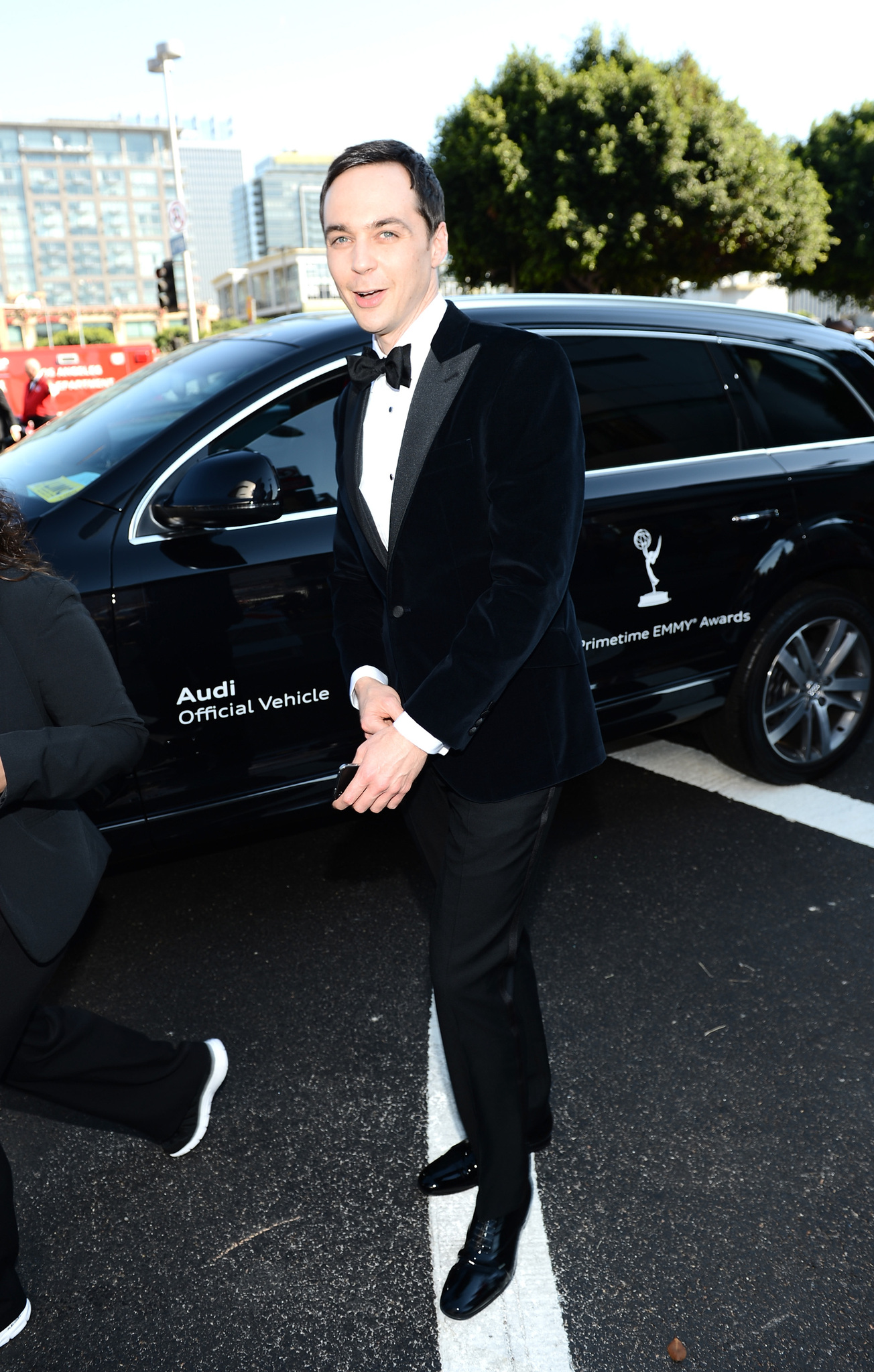 Jim Parsons at event of The 64th Primetime Emmy Awards (2012)