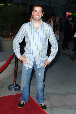 Brian Herzlinger at event of Pretty Persuasion (2005)