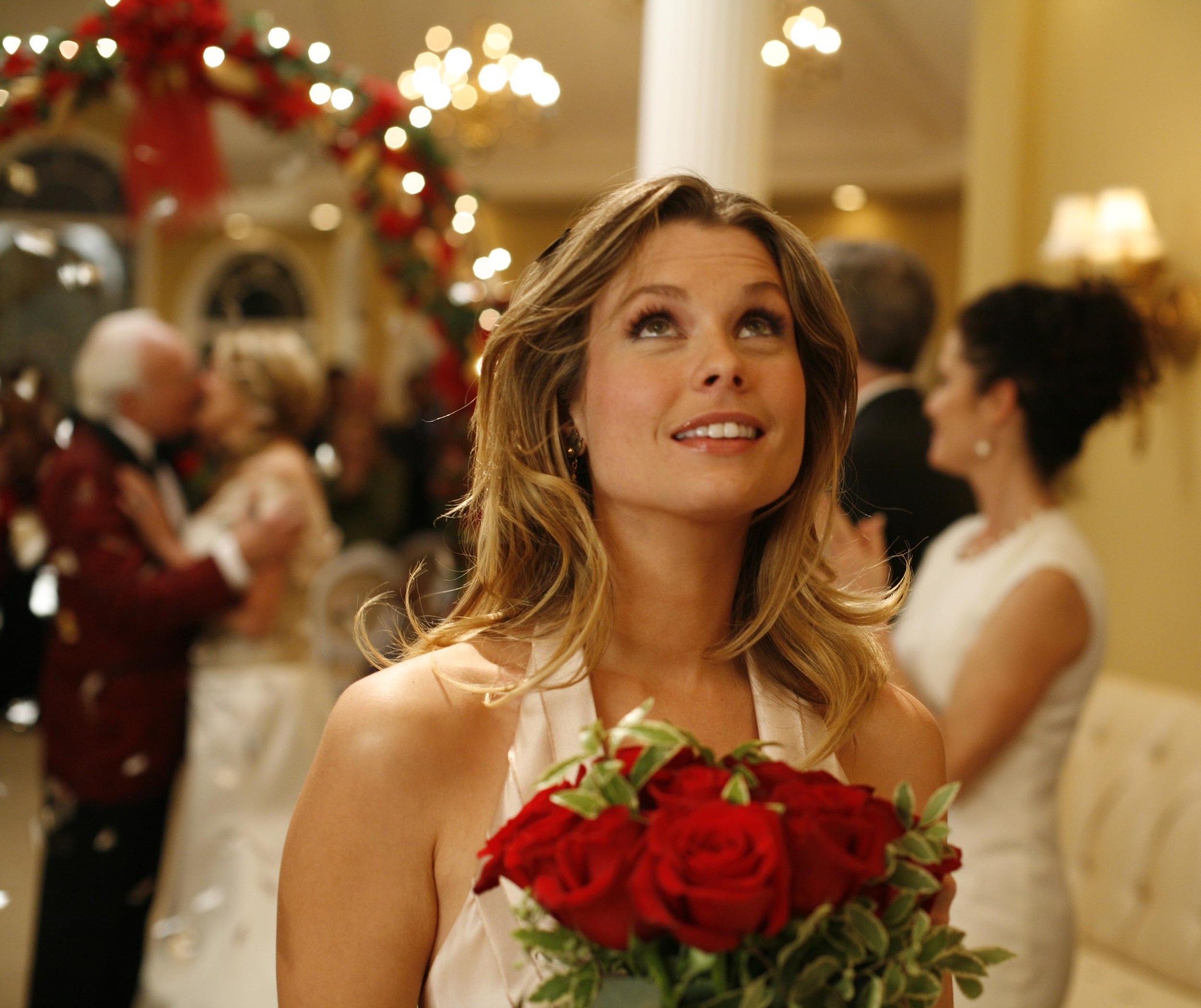 Still of JoAnna Garcia Swisher in A Very Merry Daughter of the Bride (2008)