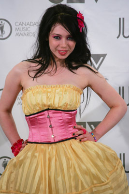 Skye Sweetnam at event of The 35th Annual Juno Awards (2006)