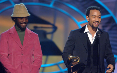 Will.i.am and John Legend at event of The 48th Annual Grammy Awards (2006)