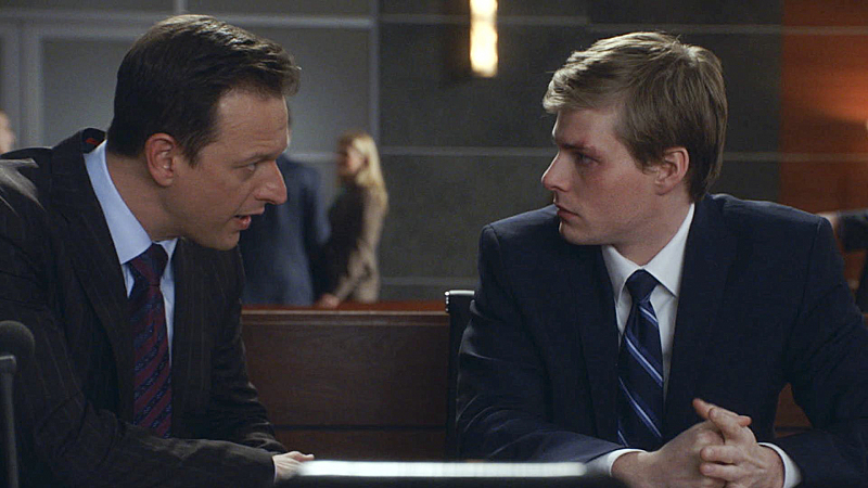 Still of Josh Charles and Hunter Parrish in The Good Wife (2009)