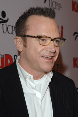 Tom Arnold at event of The Kid & I (2005)
