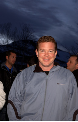 Pete Jones at event of Stolen Summer (2002)