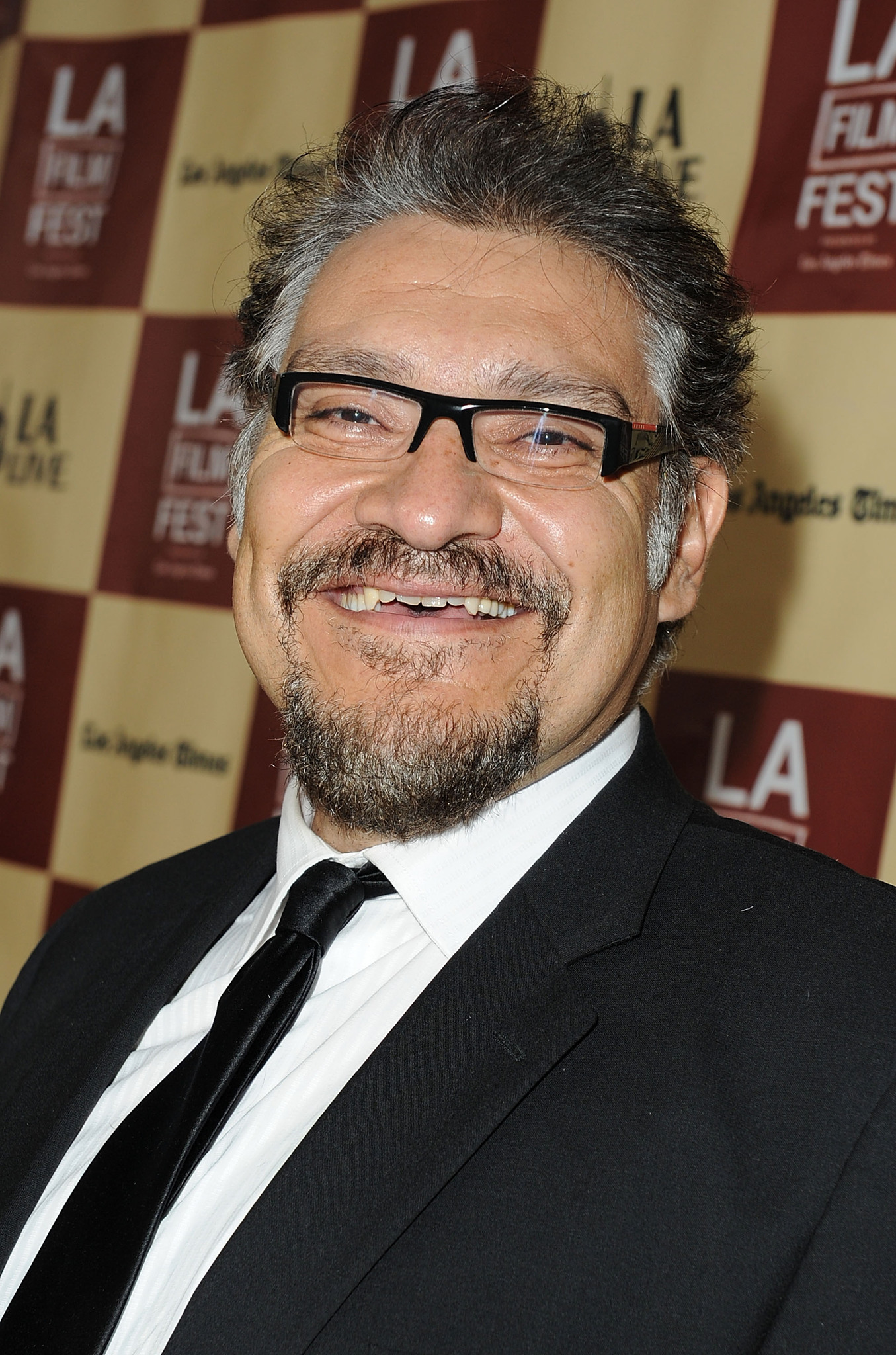 Joaquín Cosio at event of A Better Life (2011)