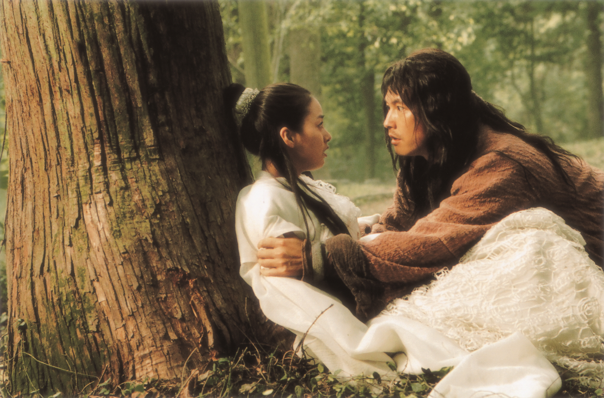 Still of Woo-sung Jung and Tae-hee Kim in Joong-cheon (2006)