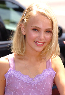 AnnaSophia Robb at event of Carlis ir sokolado fabrikas (2005)