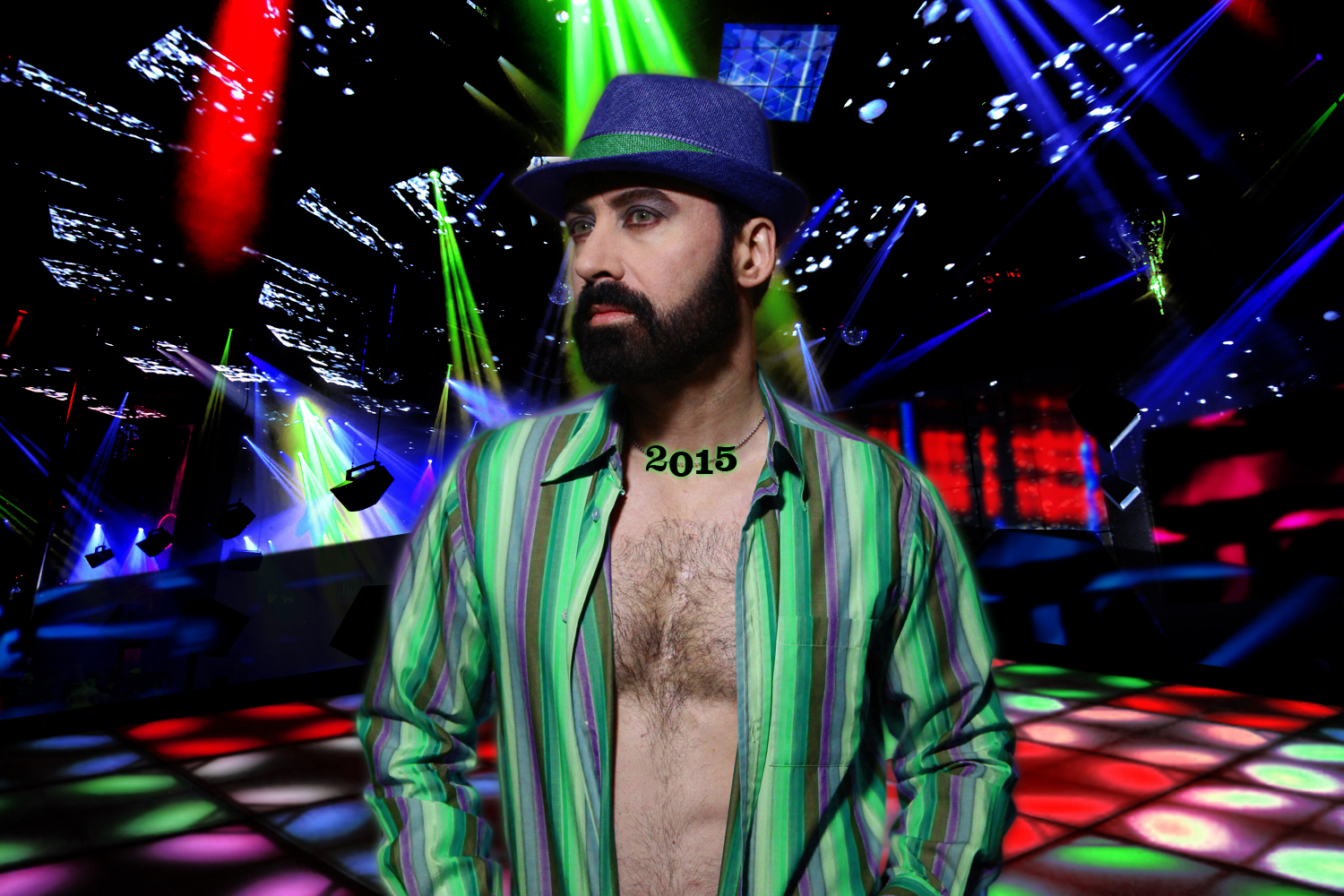 2014 is gone, 2015 is here so let's make this world a better place. Who's with me? #ShowTime #Dance #HappyNewYear #Celebration #PartyTime #2015WillBeBetter #MoonDazeTV #NewSeason #RealityShow #Beard #LifeIsGood
