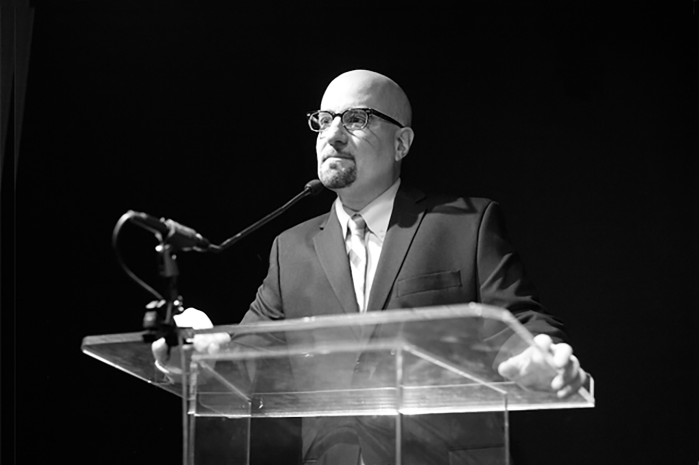 Filmmaker Daniel Azarian speaking at the 2014 Wildlife Conservation Film Festival in New York City