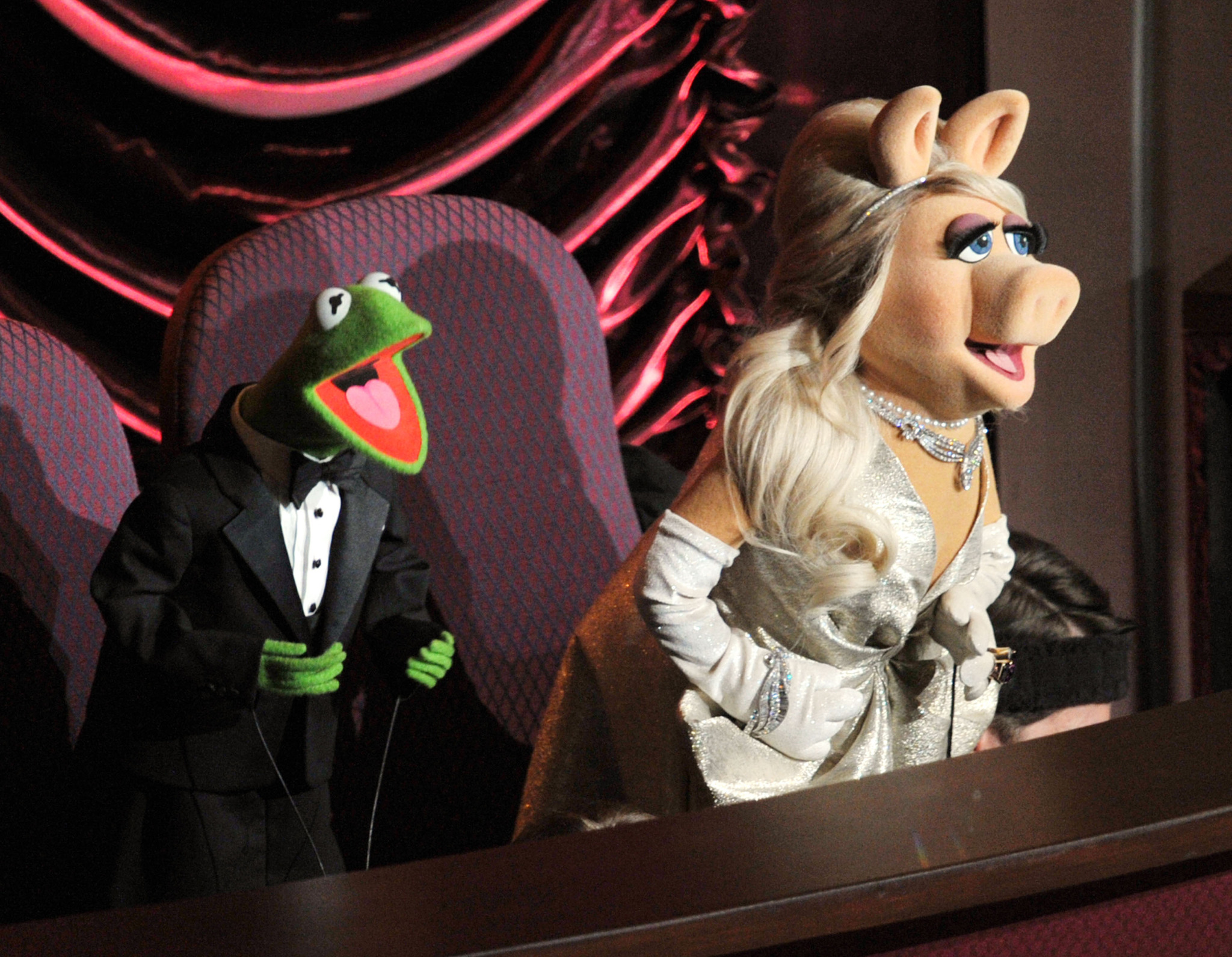 Kermit the Frog and Miss Piggy