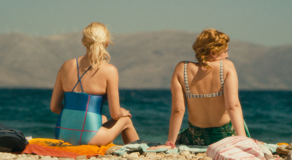 Still of Angeliki Papoulia and Maria Filini in A Blast (2014)