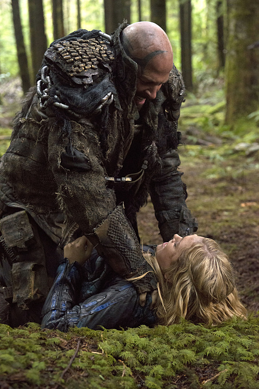 Still of Eliza Taylor and Graham Shiels in The 100 (2014)