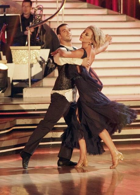 Still of Chelsea Kane and Mark Ballas in Dancing with the Stars (2005)