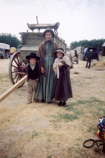 Sarah McMinn, Brandie McMinn & William McMinn on the set of The Alamo.