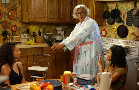 Still of Tyler Perry and Rochelle Aytes in Madea's Family Reunion (2006)